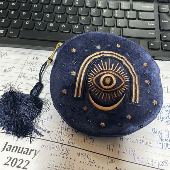 Brand NEW Third Eye Embroidered Velvet Pouch - Picture 1 of 4